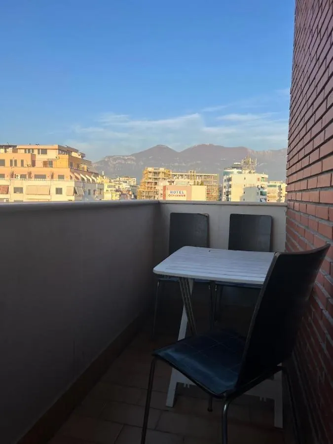 **  Hotel Bujtina Shqiptare ティラナ アルバニア